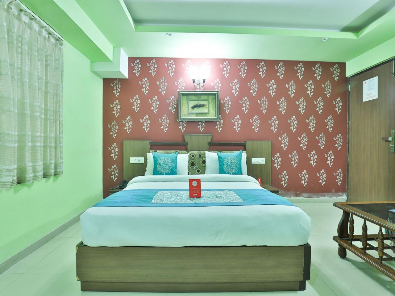 Oyo 4161 Hotel Shailly Inn Αχμπανταμπάντ Εξωτερικό φωτογραφία