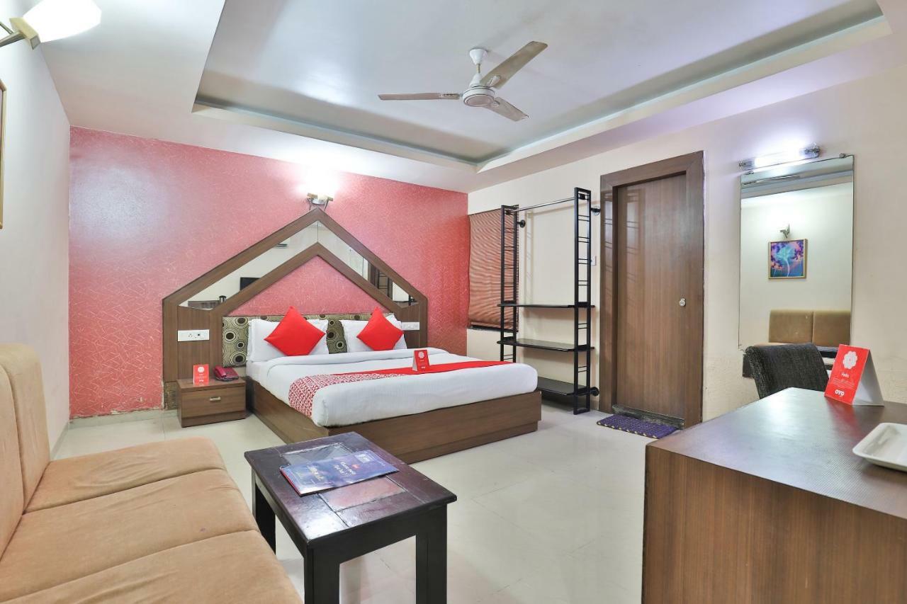 Oyo 4161 Hotel Shailly Inn Αχμπανταμπάντ Εξωτερικό φωτογραφία